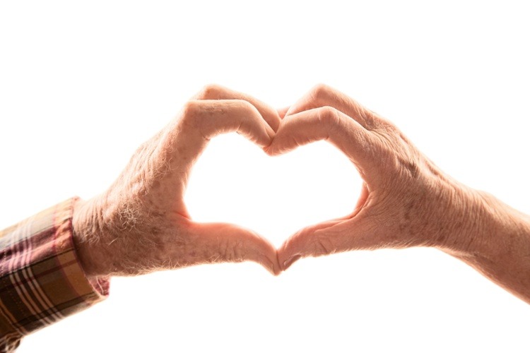 5 Ways You Can Show a Senior Love This Valentine’s Day