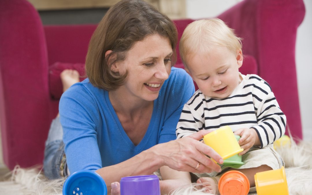 5 Health Benefits Seniors Get by Being Grandparents