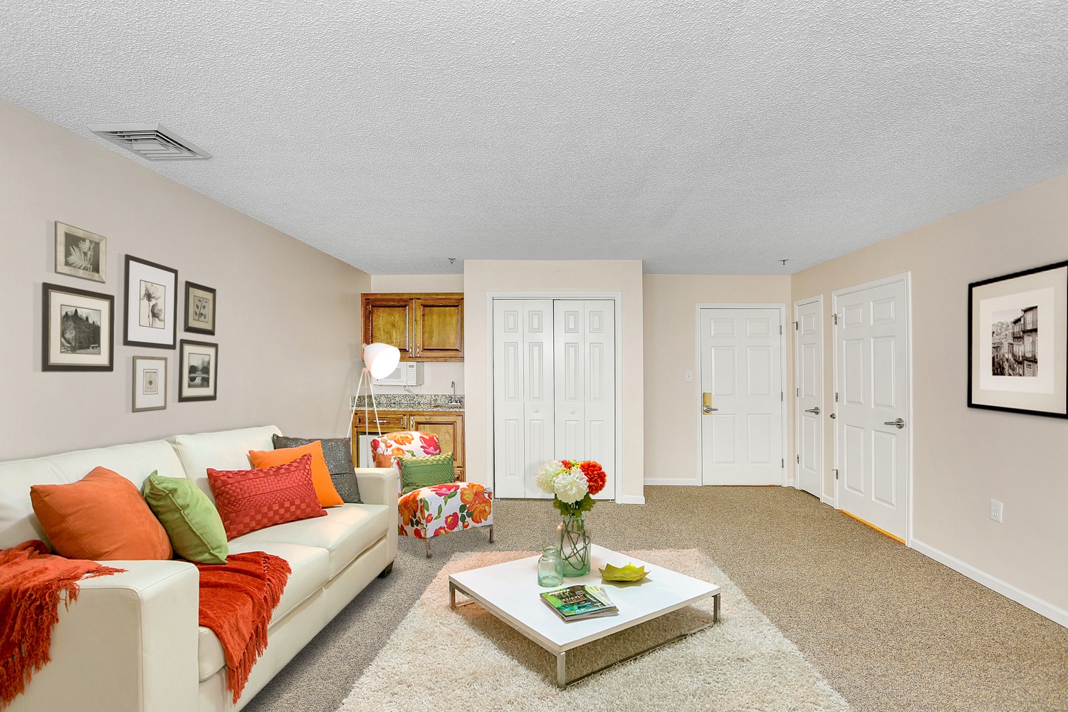 The Cottages Florence, AL location interior